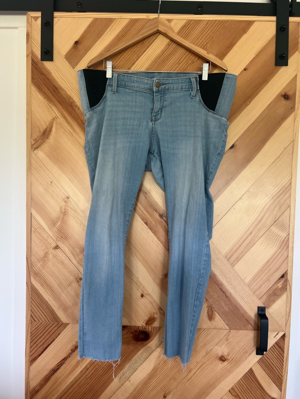 Isabel Maternity by Ingrid & Isabel Light Blue Skinny Maternity Jeans